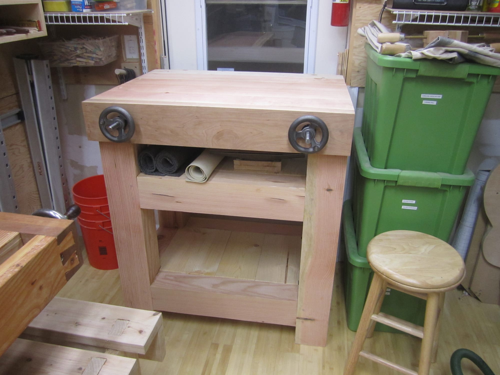 Blast from 2012 - a Moxon Bench