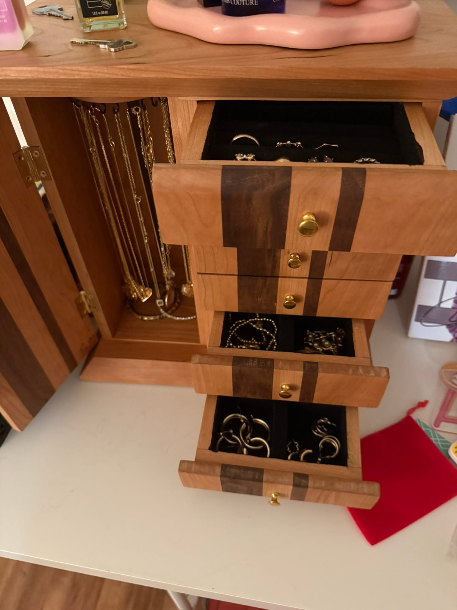 2025 - A Jewelry Box for Regan